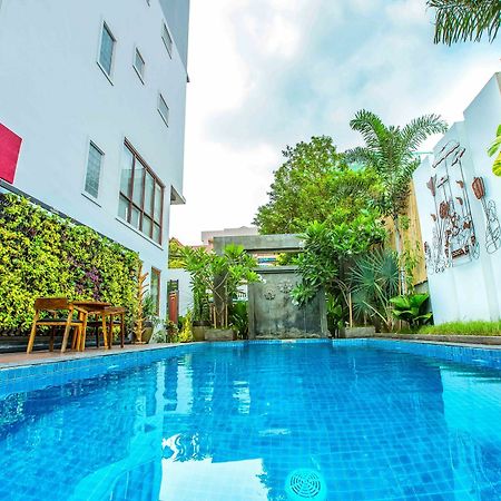 Le Cocon Boutique Hotel Phnom Penh Exterior foto